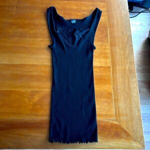 EUC OSCALITO black ribbed tank with lace insert at chest size 5 (brand sizing)L